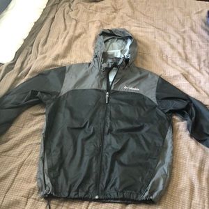 Columbia Rain Jacket. Lightweight.